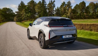 Premium compact SUV με απόδοση έως 428 ίππους και όφελος 2.000 ευρώ! 