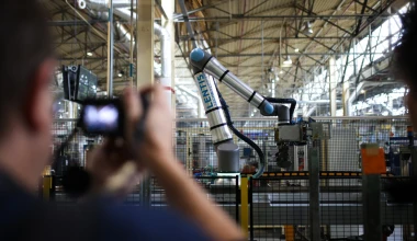 Μπήκαμε στο εργοστάσιο της Ford στην Κραϊόβα – Εκεί όπου κατασκευάζονται τα κορυφαία αυτοκίνητα 