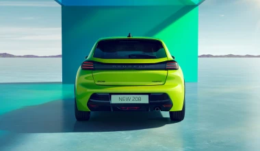 Το αυτόματο υβριδικό στιλάτο Peugeot που έχει τα πάντα σε τιμή 21.500 ευρώ - Και δεν πληρώνει τέλη κυκλοφορίας!