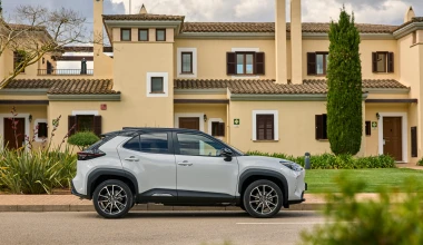 Γιατί όλοι θέλουν να αγοράσουν το Toyota Yaris Cross; H έκδοση που αξίζει κάθε ευρώ! 
