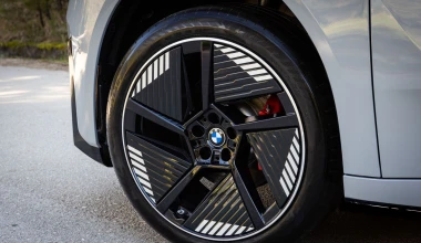 Οδηγούμε στην Ελλάδα τη νέα BMW iX3 50 xDrive