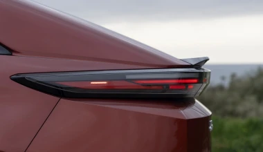 Οδηγούμε στην Πορτογαλία το νέο Toyota C-HR+! 