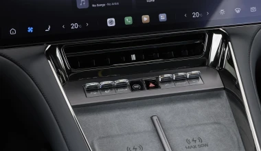 Άνοιξαν οι παραγγελίες για το κινεζικό αυτοκίνητο που φορτίζει σε 5 λεπτά - Με τιμή στην Ευρώπη από 117.500 ευρώ