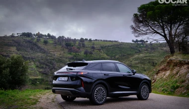 Δοκιμή Omoda 9 SHS: Special one! 