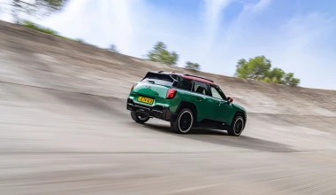 Δοκιμή MINI Aceman JCW: Spiced up!