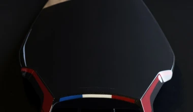 Σανίδα του surf με σχεδίαση GTi