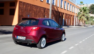Mazda 2 1.3 3d - 2011