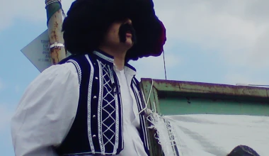 Ο φουστανελάς του ραδιοφώνου