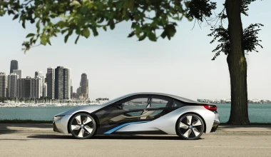 Green Car BMW i8