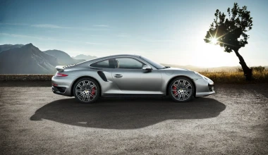 Νέες Porsche 911 Turbo και Turbo S