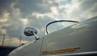 ΟΔΗΓΟΥΜΕ: Porsche 356 Speedster Replica