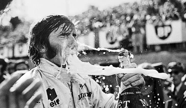 Ας ανοίξουν οι σαμπάνιες