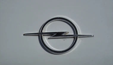 ΟΔΗΓΟΥΜΕ: Opel Kadett 1900 Rallye (series B): Το ιστορικό!