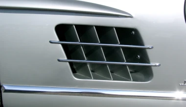 ΟΔΗΓΟΥΜΕ Mercedes-Benz 300SL (W198): Αρχέτυπο supercar