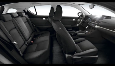 Lexus CT200h