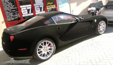 Ferrari από... βελούδο