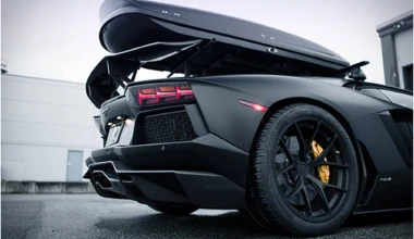 Μια Lambo για χειμερινά ταξίδια