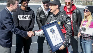 Ρεκόρ Guinness άλματος με την όπισθεν (VIDEO)