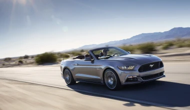 VIDEO: Ford Mustang Cabrio