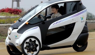 Το Toyota i-ROAD παίρνει τους δρόμους