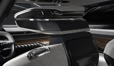 Το Peugeot Exalt εντυπωσιάζει στο Πεκίνο