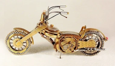 Μινιατούρες-γλυπτά από ρολόγια χειρός