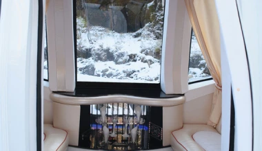 Λιμουζίνα άμαξα για Ρωσίδες νύφες

