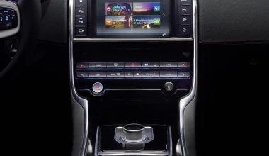 Νέα Jaguar XE: Πρεμιέρα στο Παρίσι

