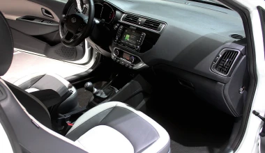 Kia Rio facelift στο Παρίσι