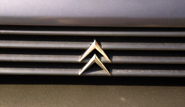 ΟΔΗΓΟΥΜΕ Citroen CX25 Prestige Turbo II: Προεδρικό!