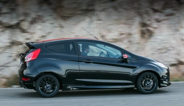 ΔΟΚΙΜΑΖΟΥΜΕ Ford Fiesta Black Edition 1.0 140 PS