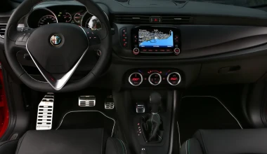 ΔΟΚΙΜΑΖΟΥΜΕ Alfa Romeo Giulietta QV TCT