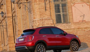 ΟΔΗΓΟΥΜΕ το νέο FIAT 500Χ στην Ιταλία