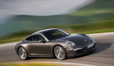 Νέα Porsche 911 Carrera 4