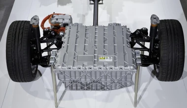 Αποκάλυψη: Υβριδική BMW Σειρά 3 plug-in
