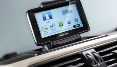 Υψηλή τεχνολογία σε μικρά αυτοκίνητα