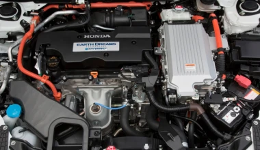 Νέο Honda Accord Plug-In Hybrid