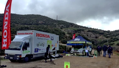 ΟΔΗΓΟΥΜΕ: Honda Civic Type R FN2 R3