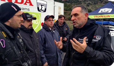 ΟΔΗΓΟΥΜΕ: Honda Civic Type R FN2 R3