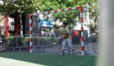 Πανεπιστημίου: κλειστή στα ΙΧ, ανοιχτή στον κόσμο