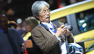 Άρωμα έκθεσης Παρισιού: Με (πολλές) εικόνες