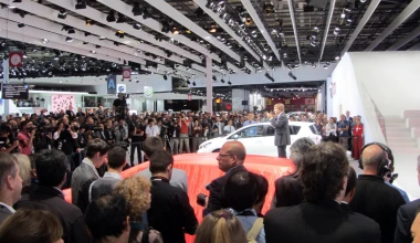 Άρωμα έκθεσης Παρισιού: Με (πολλές) εικόνες