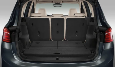 Έτοιμη η 7θέσια BMW Σειρά 2