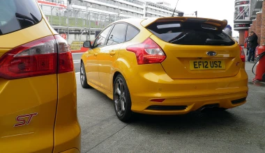 Ford Focus ST @ Brands Hatch