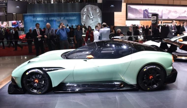 Aston Martin Vulcan με 800+ ίππους