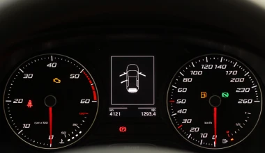 ΔΟΚΙΜΑΖΟΥΜΕ SEAT Leon 2.0D FR