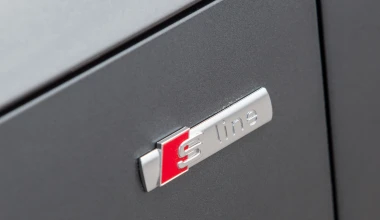 ΟΔΗΓΟΥΜΕ ΣΤΗΝ ΕΛΛΑΔΑ Audi TT Coupe