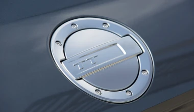 ΟΔΗΓΟΥΜΕ ΣΤΗΝ ΕΛΛΑΔΑ Audi TT Coupe