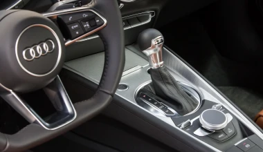 ΟΔΗΓΟΥΜΕ ΣΤΗΝ ΕΛΛΑΔΑ Audi TT Coupe