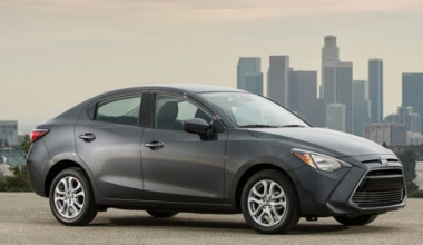 10 από τα ασχημότερα αυτοκίνητα όλων των εποχών